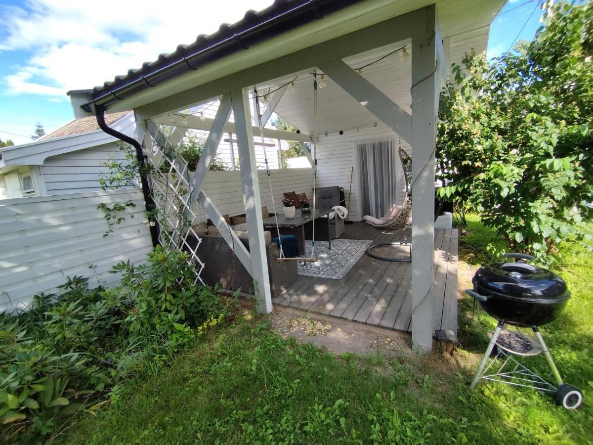 Guest House In The Garden Hokksund Екстериор снимка